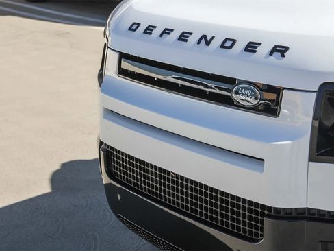 New 2026 Land Rover Defender 110 S image 11