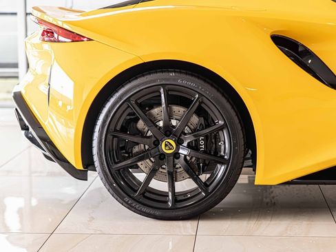 New 2025 Lotus Emira image 11
