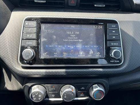Used 2024 Nissan Kicks S FWD image 15