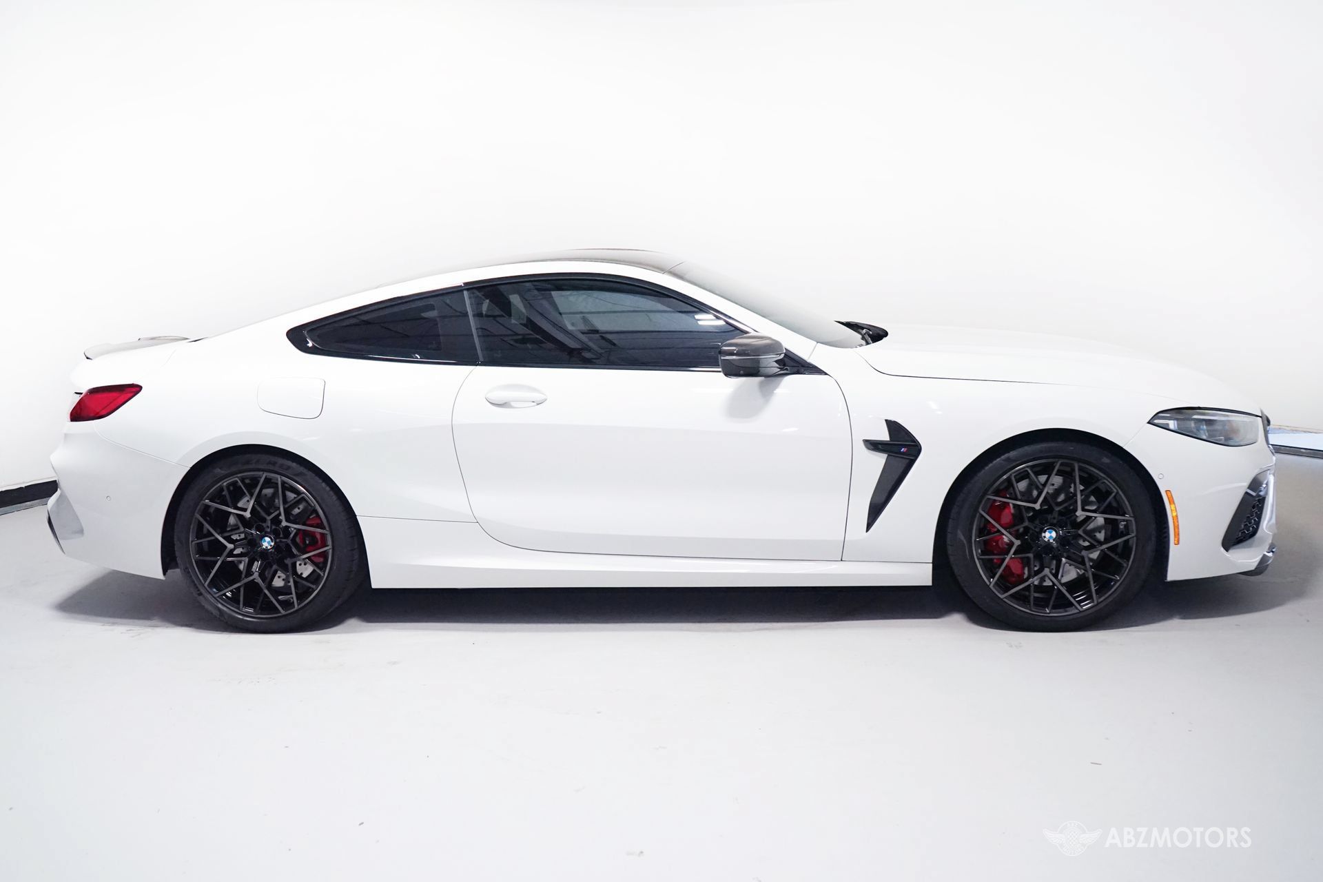 Used 2024 BMW M8 Competition w/ M Carbon Exterior Package AWD/4WD image 12