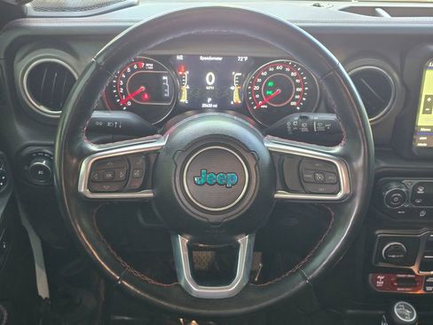 Used 2021 Jeep Wrangler Unlimited Rubicon w/ Xtreme Recon 35" Tire Package AWD/4WD image 8
