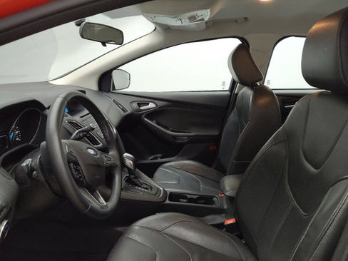 Used 2015 Ford Focus SE w/ Equipment Group 201A FWD image 17