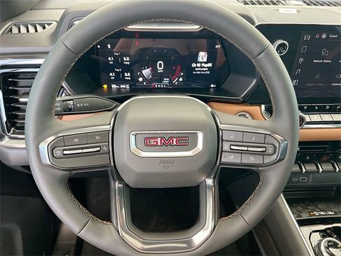 New 2026 GMC Canyon AT4 w/ Technology Plus Package image 7