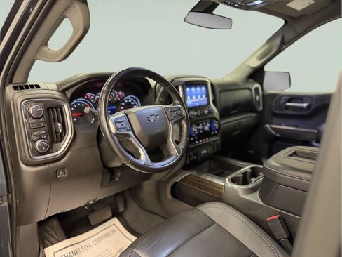 Used 2022 Chevrolet Silverado 1500 LT Trail Boss w/ Convenience Package II AWD/4WD image 22