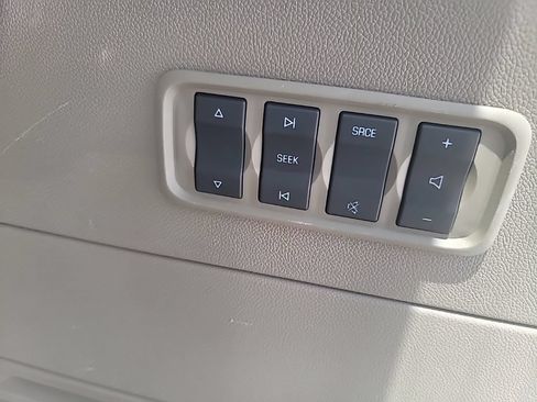 Used 2014 GMC Acadia Denali FWD image 11