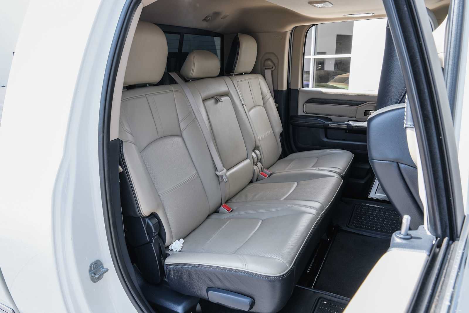 Used 2019 RAM 2500 Limited AWD/4WD image 35