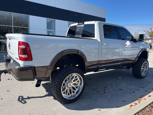 Used 2024 RAM 2500 Limited w/ Safety Group image 5