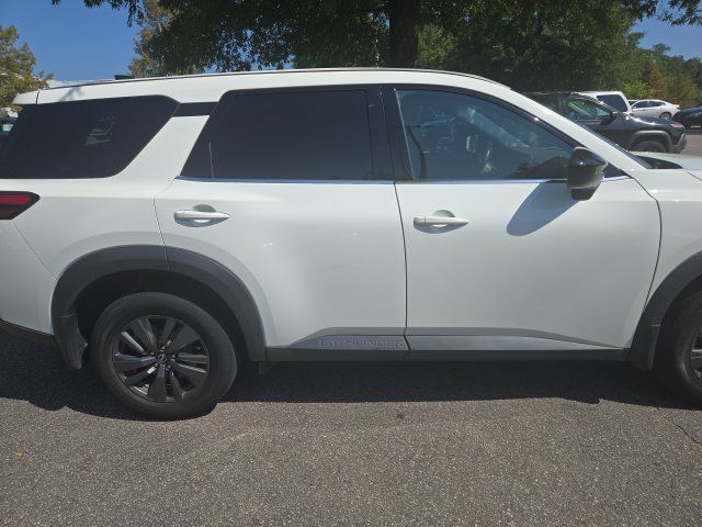 Certified 2024 Nissan Pathfinder S AWD/4WD image 6