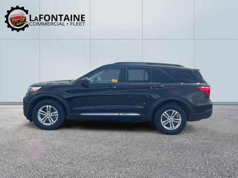 Certified 2023 Ford Explorer XLT w/ Equipment Group 202A AWD/4WD image 4