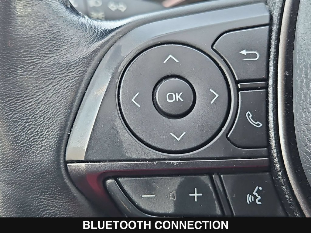 Used 2024 Toyota Camry SE FWD image 11