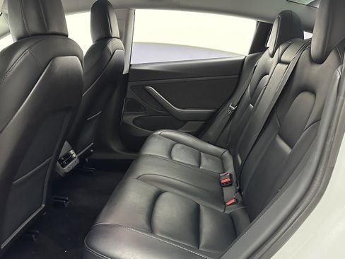 Used 2020 Tesla Model 3 Standard Range Plus image 22