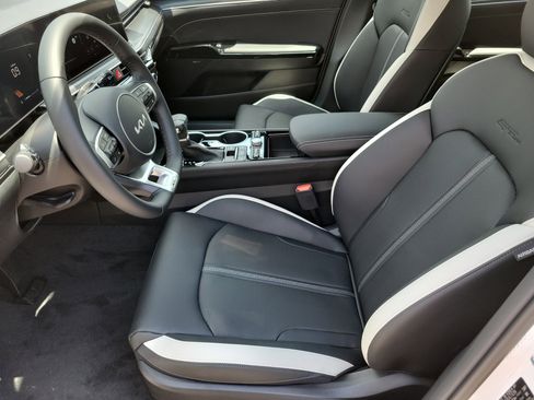 New 2026 Kia K5 GT-Line FWD image 3