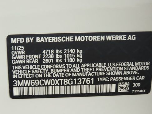 New 2026 BMW 330i Sedan w/ Convenience Package image 32