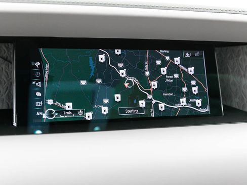 Used 2024 Rolls-Royce Phantom Extended Wheelbase w/ Leather Finishing Pack image 21