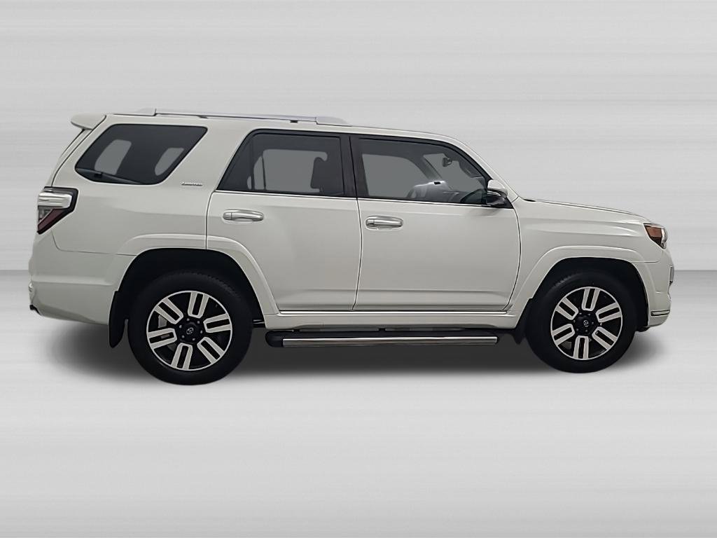 Used 2017 Toyota 4Runner Limited w/ Convenience Package AWD/4WD image 3
