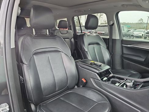 Used 2022 Jeep Grand Cherokee L Limited image 13