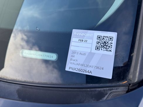 Used 2013 Audi A4 2.0T Premium image 24