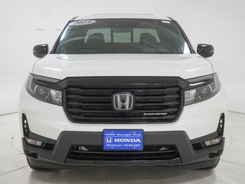 Used 2023 Honda Ridgeline Black Edition image 3