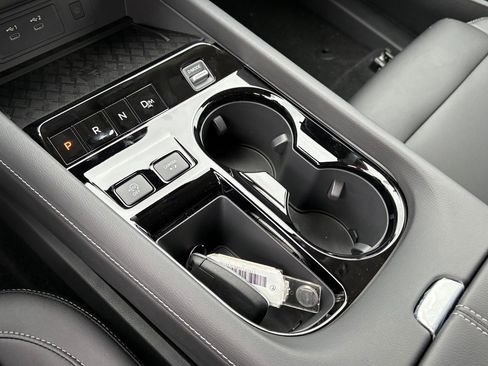 New 2025 Nissan Murano SL image 16