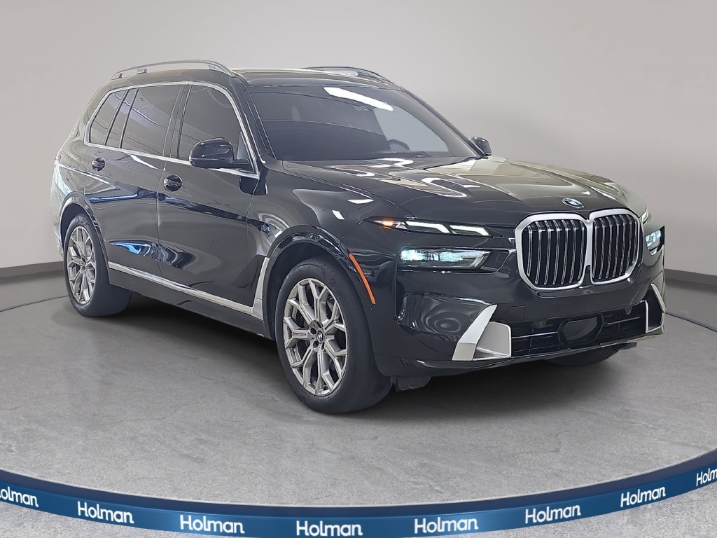 Used 2024 BMW X7 xDrive40i w/ Premium Package AWD/4WD image 4