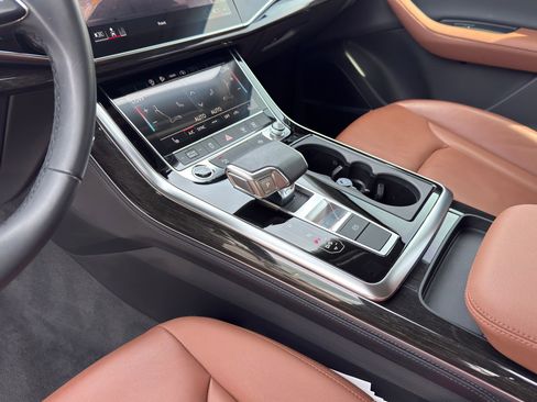 Certified 2024 Audi Q7 2.0T Premium Plus w/ Premium Plus Package image 10