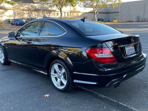 Used 2012 Mercedes-Benz C 250 Coupe image 5
