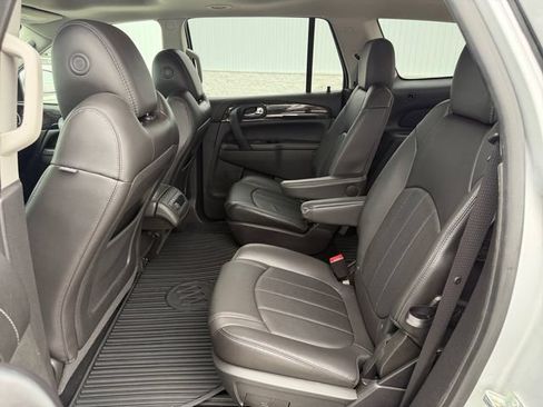 Used 2017 Buick Enclave Premium w/ Experience Buick Package AWD/4WD image 18