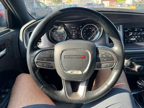 Used 2021 Dodge Charger SXT w/ Leather Interior Group RWD image 13