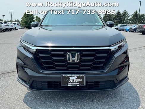 Used 2025 Honda CR-V LX image 2