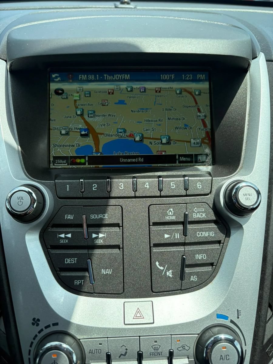Used 2016 Chevrolet Equinox LTZ w/ Enhanced Convenience Package FWD image 20