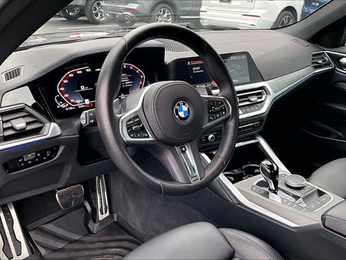 Used 2023 BMW M440i Convertible w/ Premium Package image 16