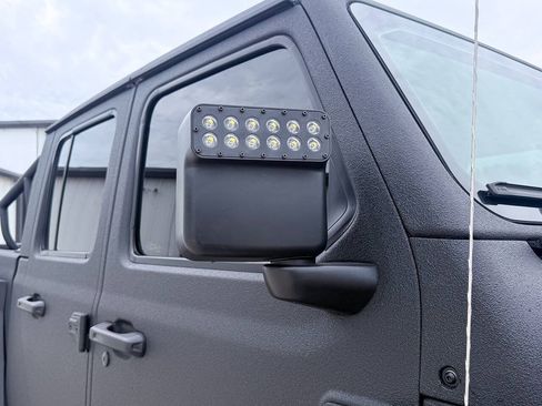 Used 2021 Jeep Gladiator Sport AWD/4WD image 25