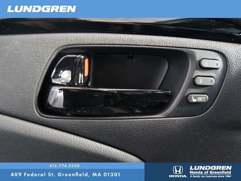 Used 2024 Honda Passport Black Edition image 15