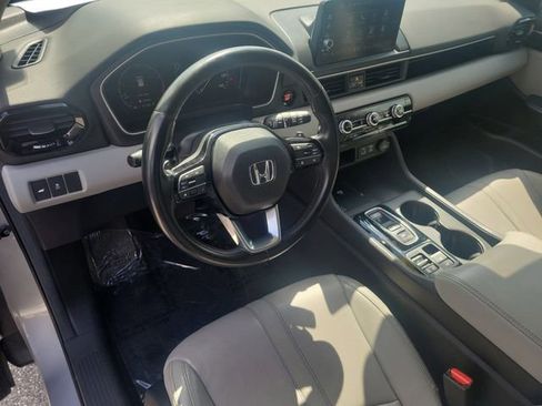 Used 2024 Honda Pilot EX-L image 17