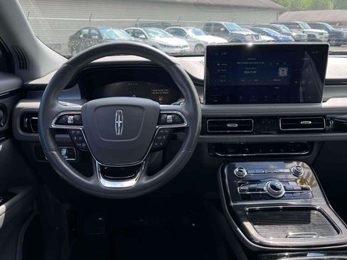 Used 2023 Lincoln Nautilus Reserve w/ Equipment Group 201A AWD/4WD image 2