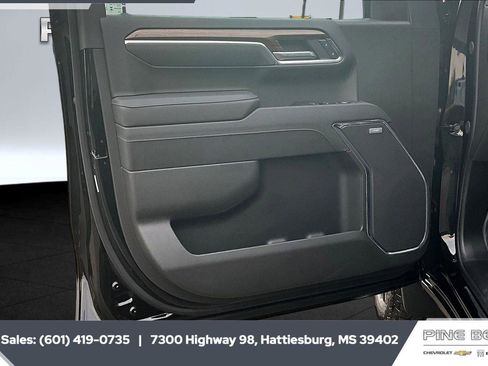 New 2026 Chevrolet Silverado 1500 LT Trail Boss w/ LT Trail Boss Premium Package AWD/4WD image 18