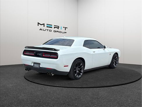 Used 2020 Dodge Challenger R/T Scat Pack w/ Plus Package RWD image 9
