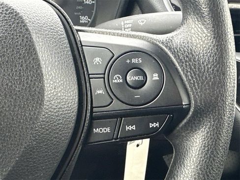 Certified 2023 Toyota Corolla LE image 23