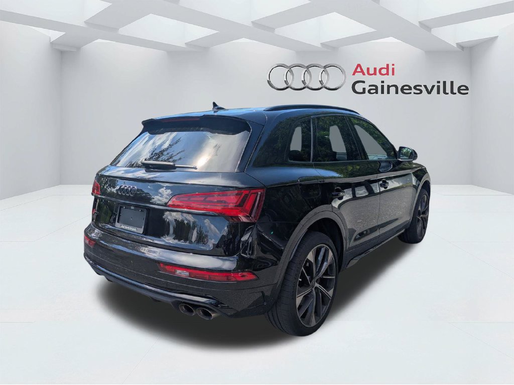 Used 2024 Audi SQ5 Premium Plus w/ Premium Plus Package AWD/4WD image 4