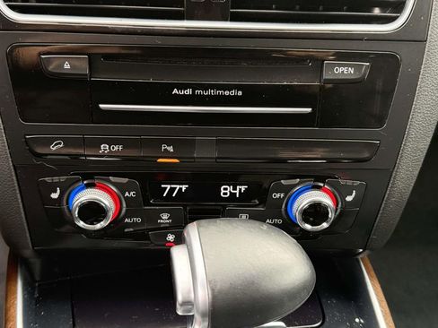 Used 2016 Audi Q5 2.0T Premium Plus w/ Technology Package image 21