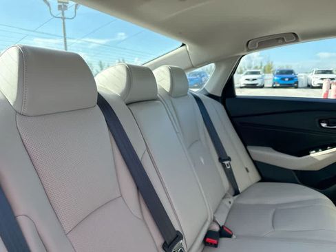 Used 2023 Honda Accord Touring image 26