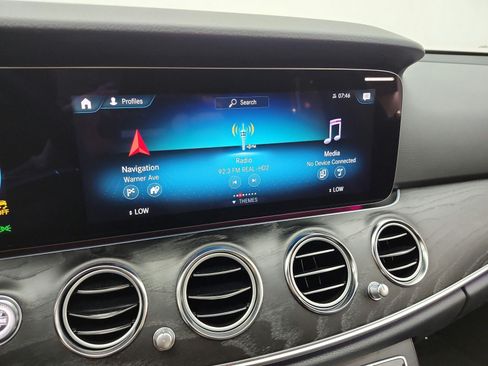 Used 2023 Mercedes-Benz E 350 Sedan image 10
