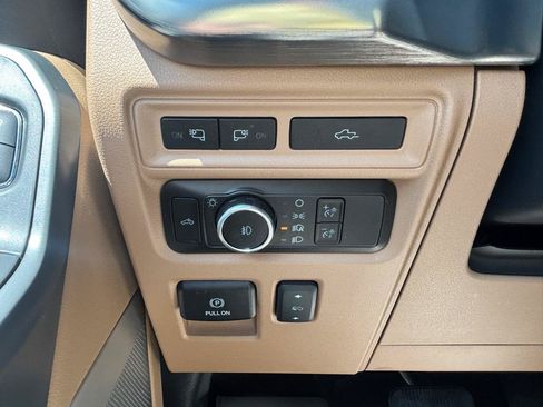 Used 2023 Ford F150 Lariat w/ Equipment Group 502A High AWD/4WD image 16