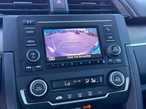 Used 2021 Honda Civic LX image 29