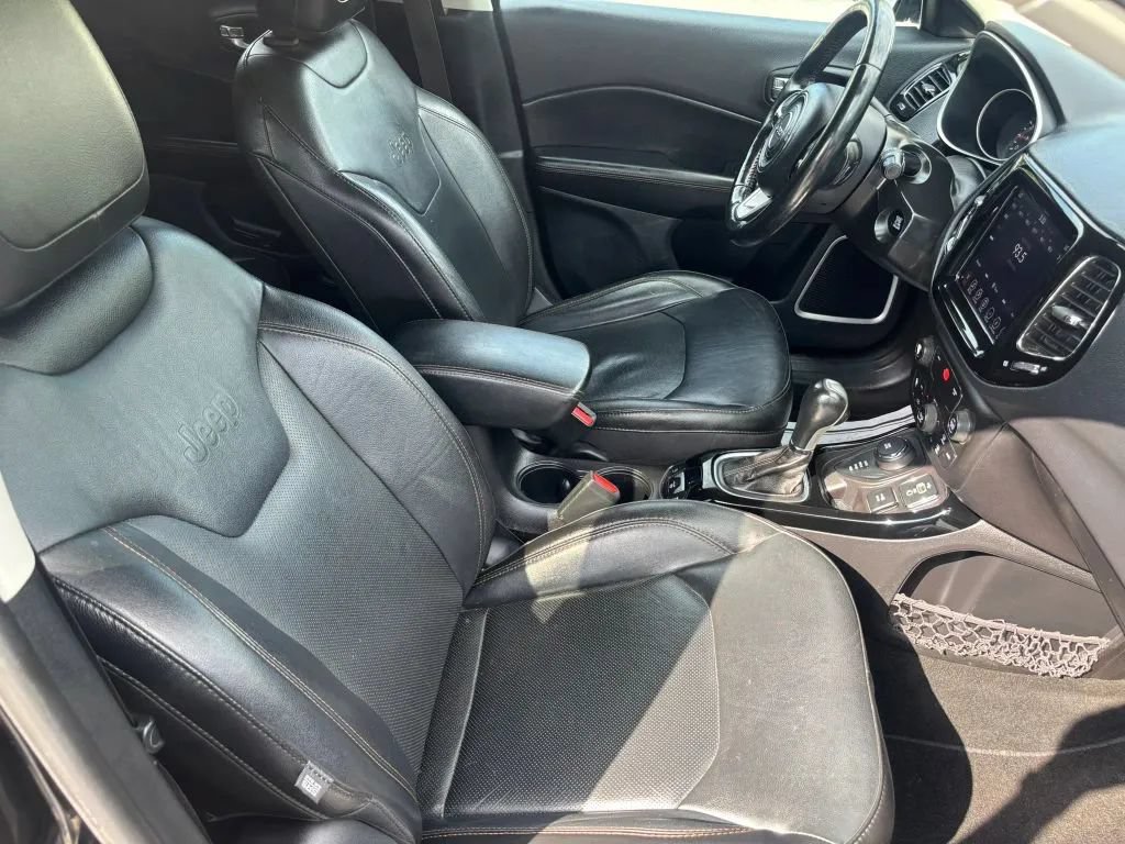 Used 2018 Jeep Compass Limited AWD/4WD image 17