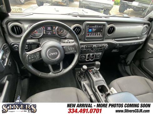 Used 2023 Jeep Wrangler Unlimited Sport AWD/4WD image 47