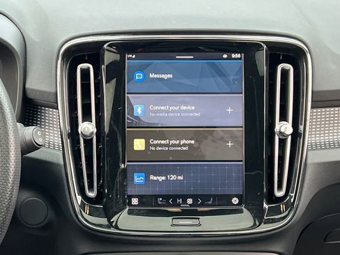 Used 2021 Volvo XC40 P8 Recharge w/ Advanced Package image 20