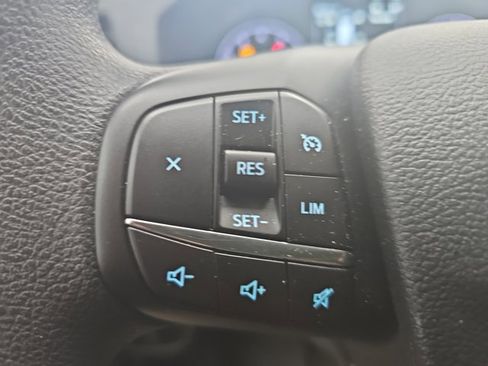 Used 2025 Ford Transit 250 148 Medium Roof image 18