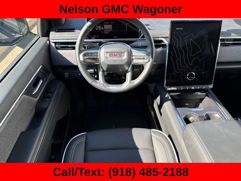 Used 2026 GMC Sierra EV Elevation AWD/4WD image 16
