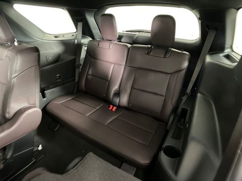 New 2026 Ford Explorer Platinum image 29